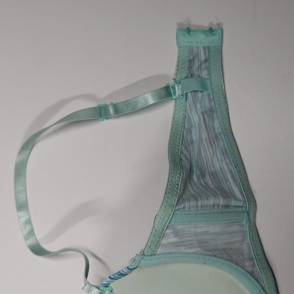 Aqua Green Bra SIze 36D - Picture 7 of 7